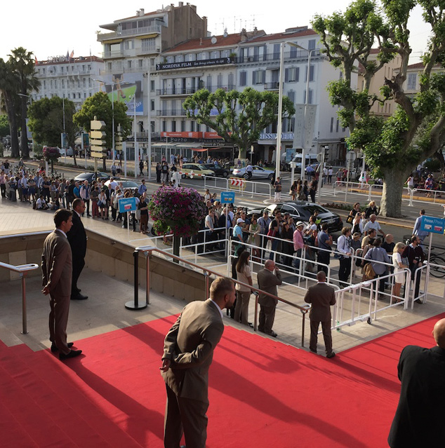 02-cannes_another_tradition-0513
