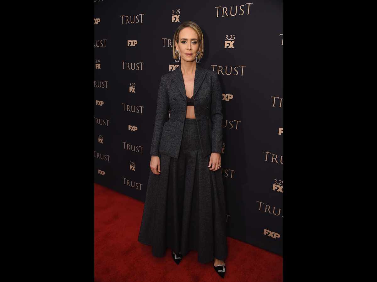 04-gettyimages-932566004_sarah_paulson