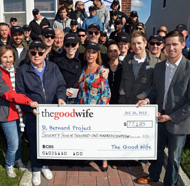 The Cast Of "The Good Wife" Celebrates Their 100th Episode With A Day Of Service For The St. Bernard Project