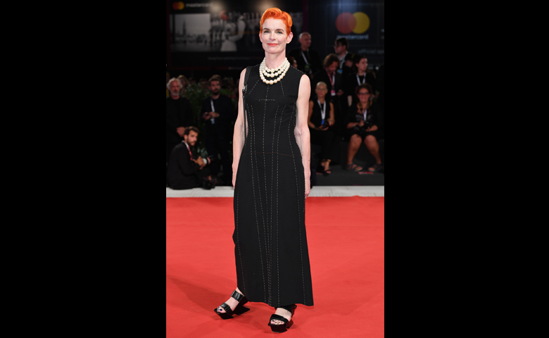 15-gettyimages-1025365478_sandy_powell