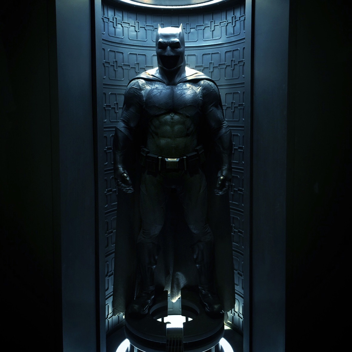 BATMAN v SUPERMAN: DAWN OF JUSTICE