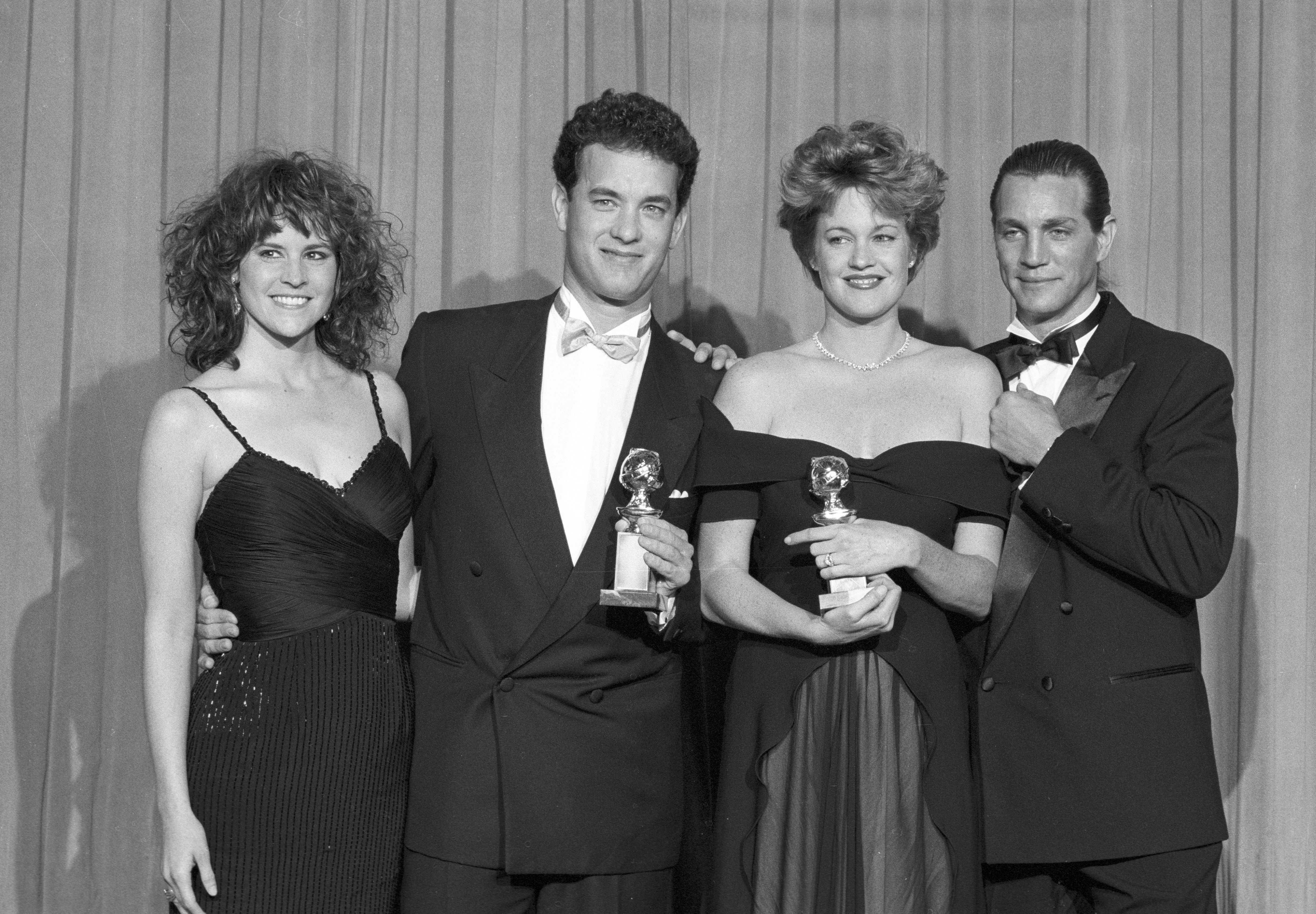 1989_gg46_tom_hanks_melanie_griffith_best_actor_actress_comedy-big_working_girl_ally_sheedy_eric_roberts_ng_0