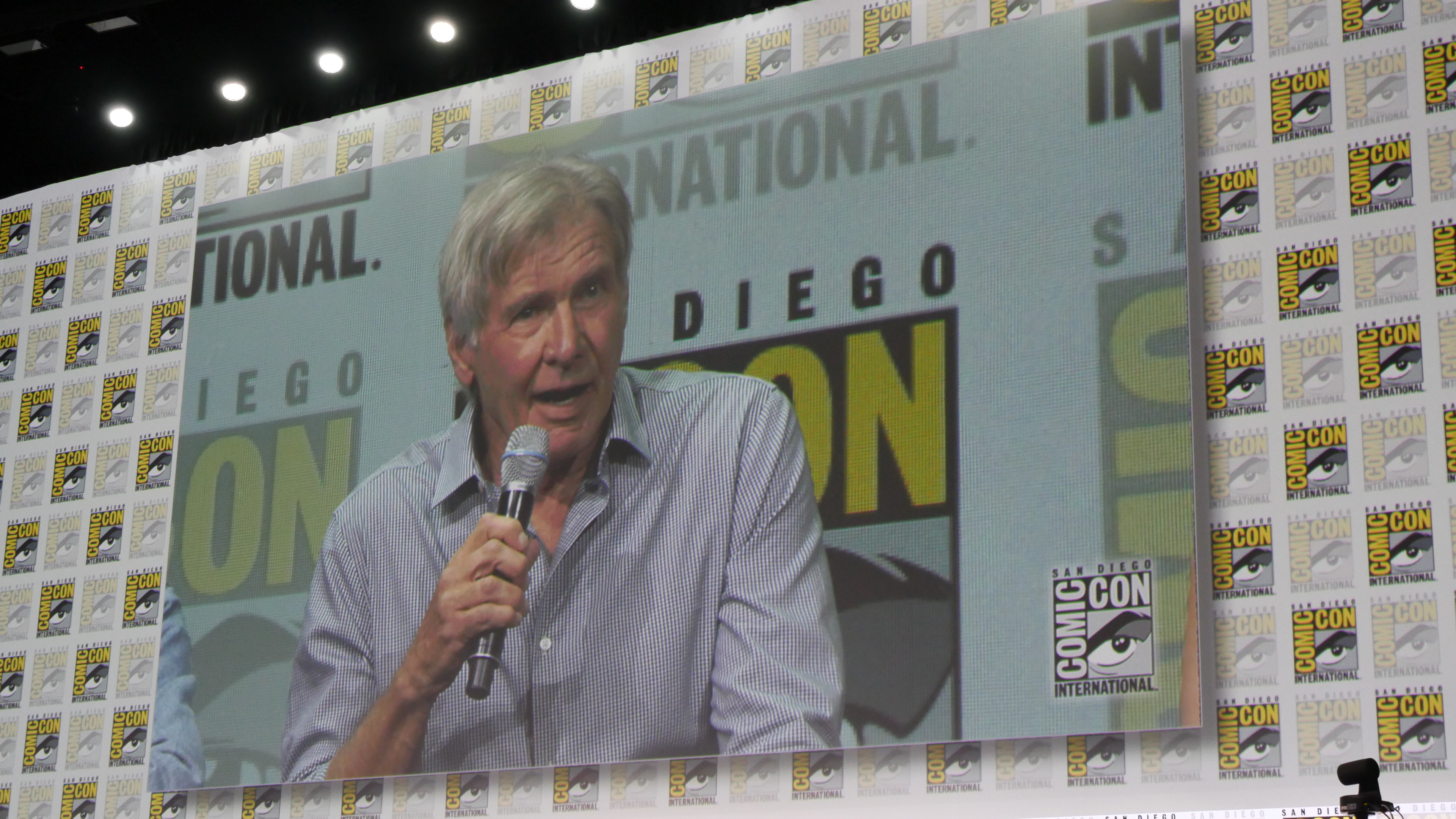 cheeky_audience_question_to_harrison_ford_-_is_it_your_goal_to_reboot_every_single_franchise_you_have_been_part_of_answer-_you_bet_your_ass_it_is