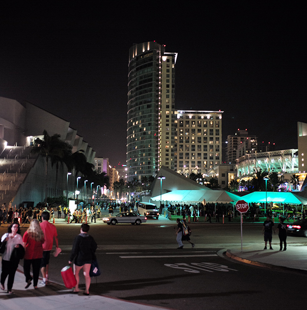 comic-con-day-3-scenery-_2