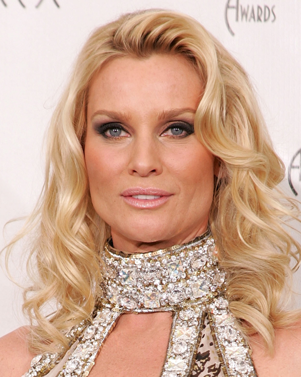 Discover Nicollette Sheridans Inspiring Journey Talent Glamour And Unwavering Resilience - 4uu5x8z