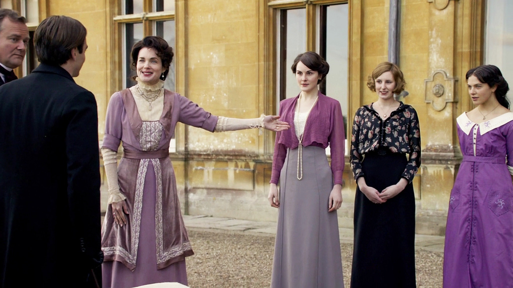 Dress like 2024 downton abbey