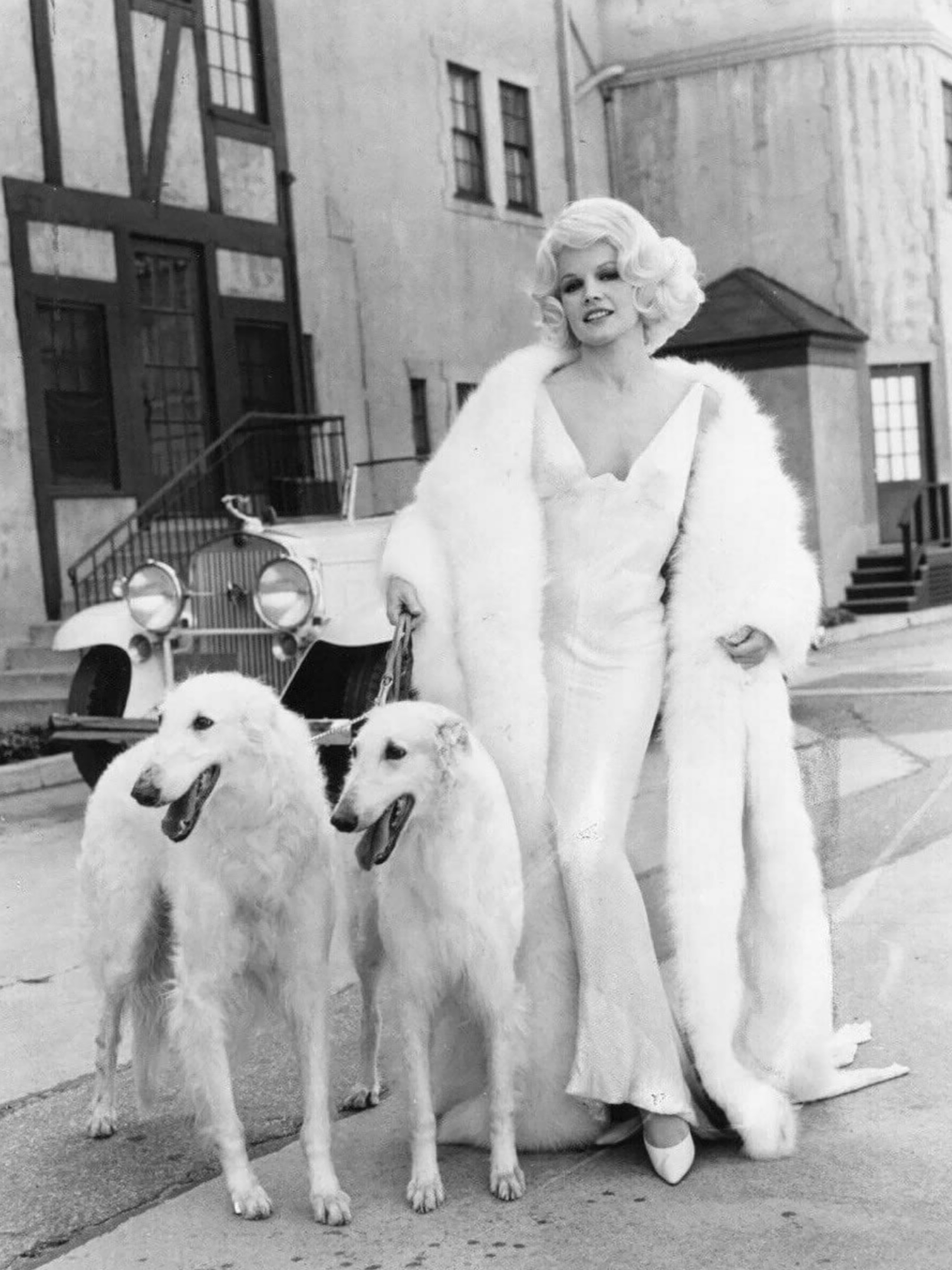 Carroll Baker in “Harlow” (1965)