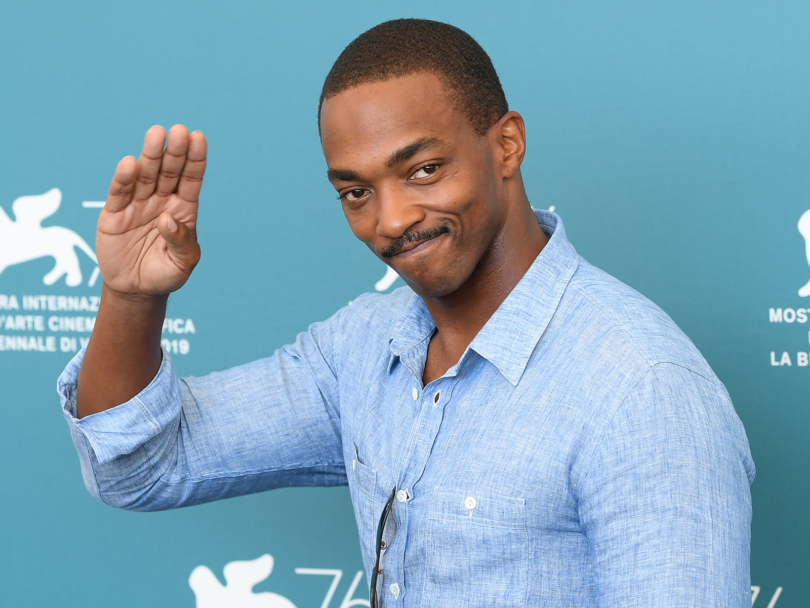 04-anthony-mackie-gettyimages-1171130859.jpg