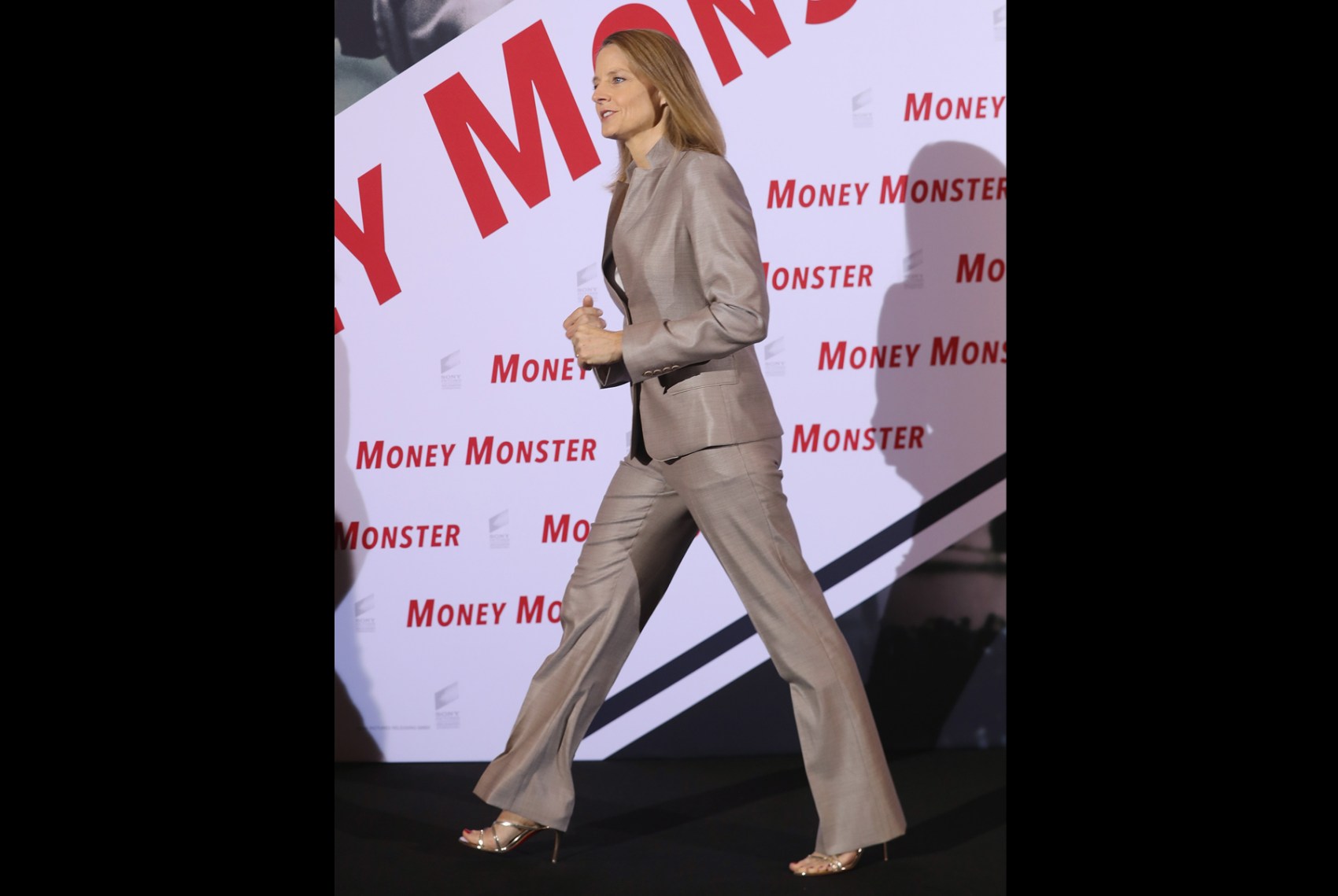 04-jodie-foster-gettyimages-531824834.jpg