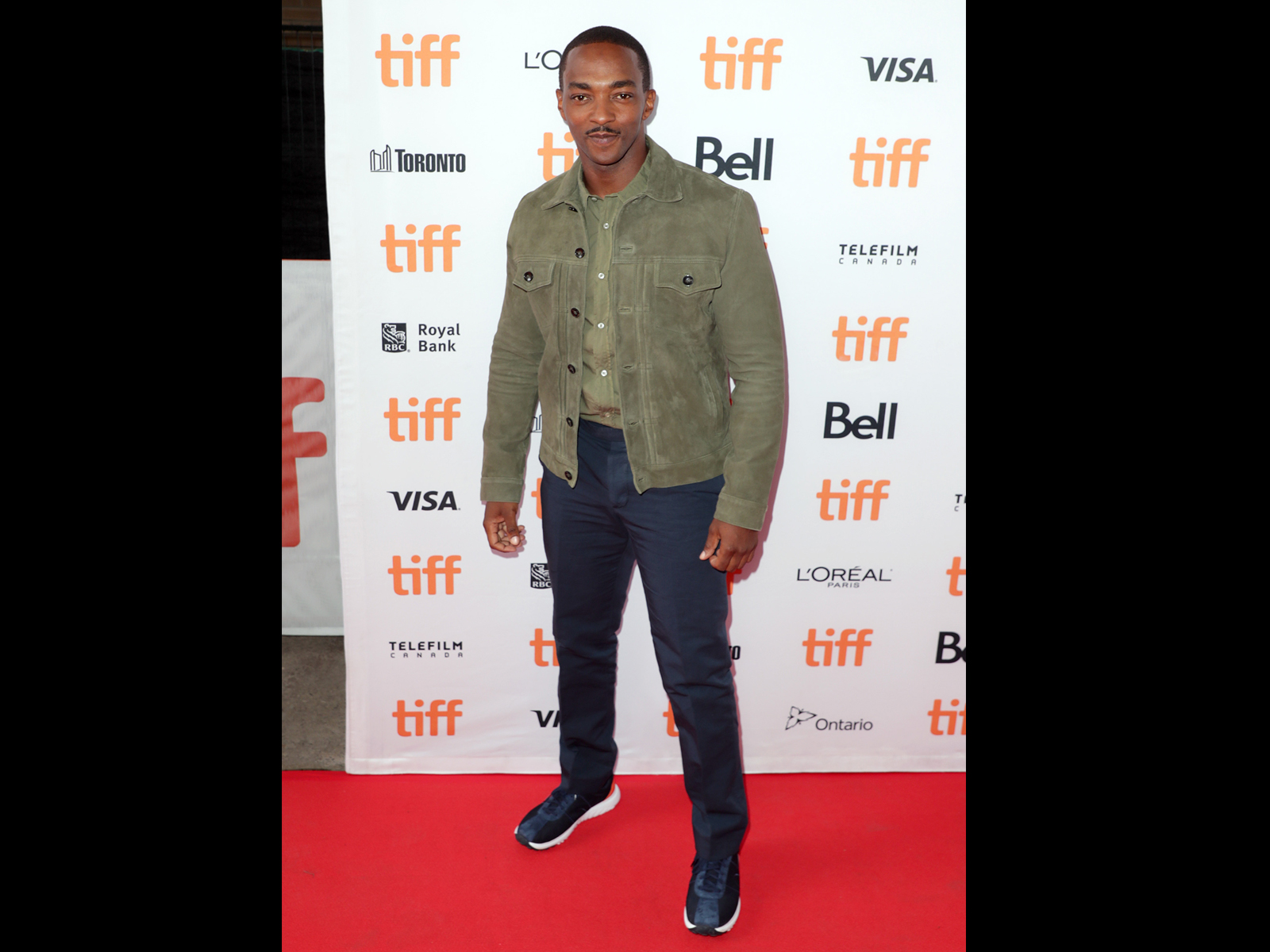 06-anthony-mackie-gettyimages-1172982081.jpg