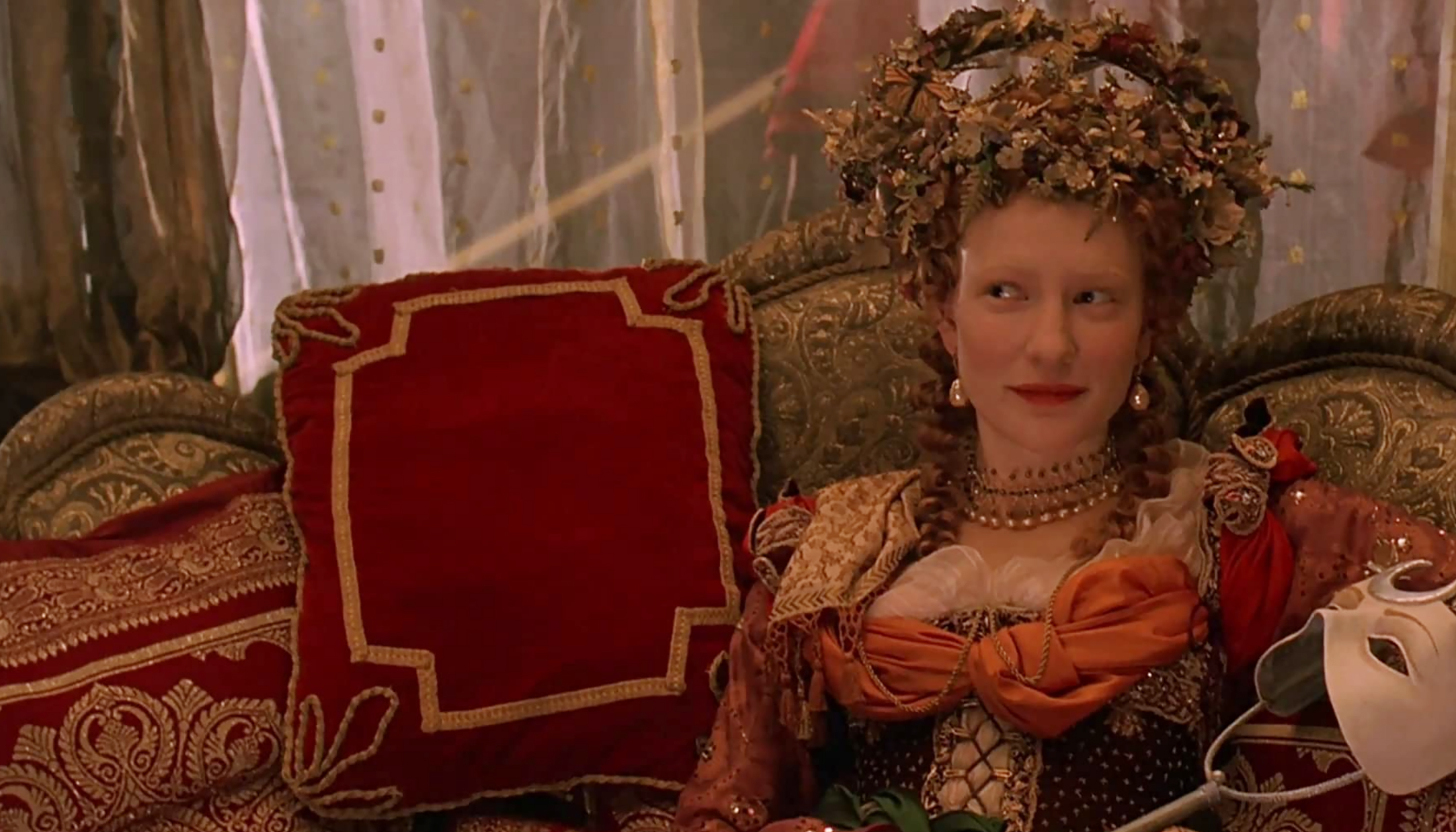 Cate Blanchett in "Elizabeth" (1998)