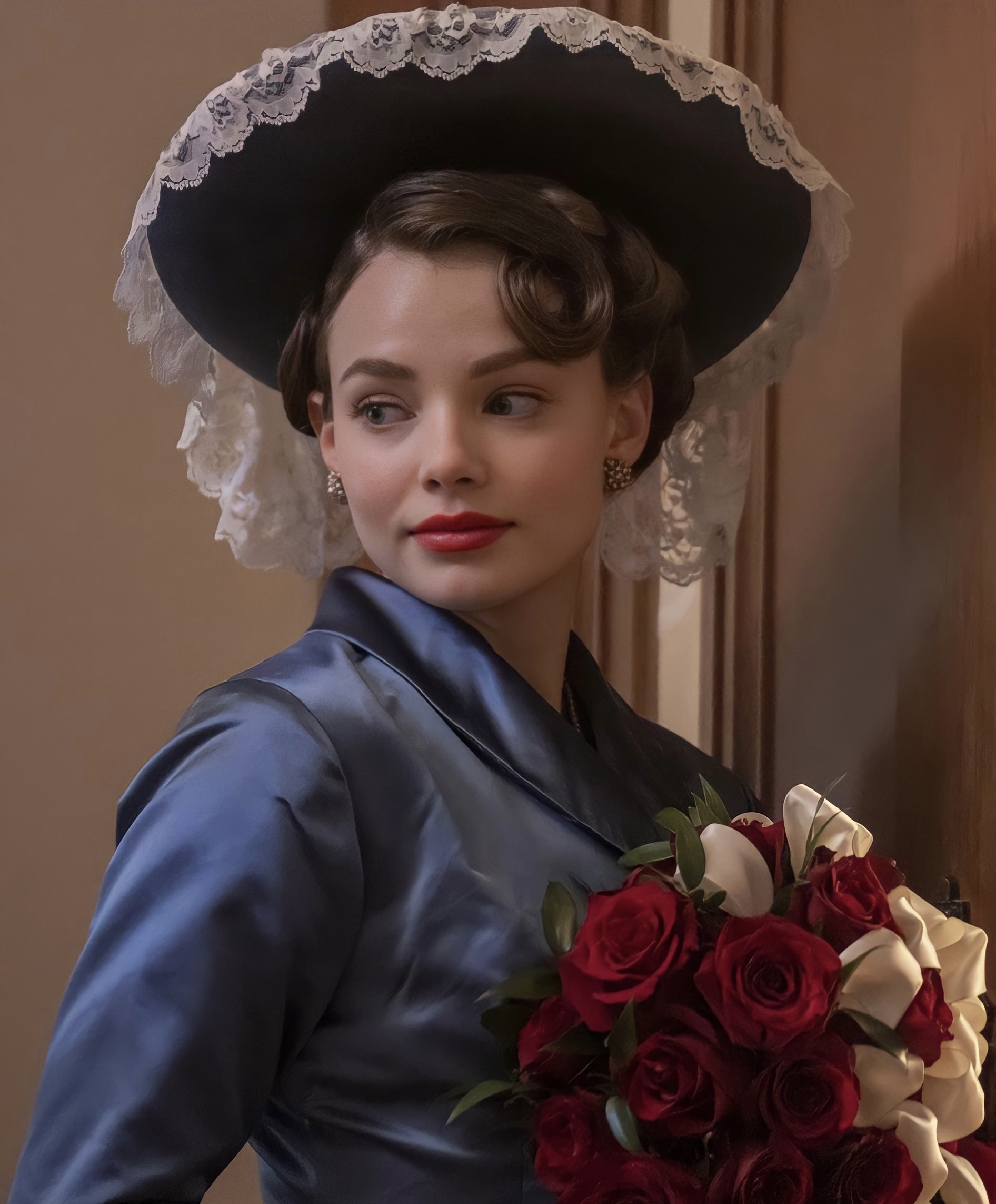 Kristine Froseth as young Betty Ford in The First Lady