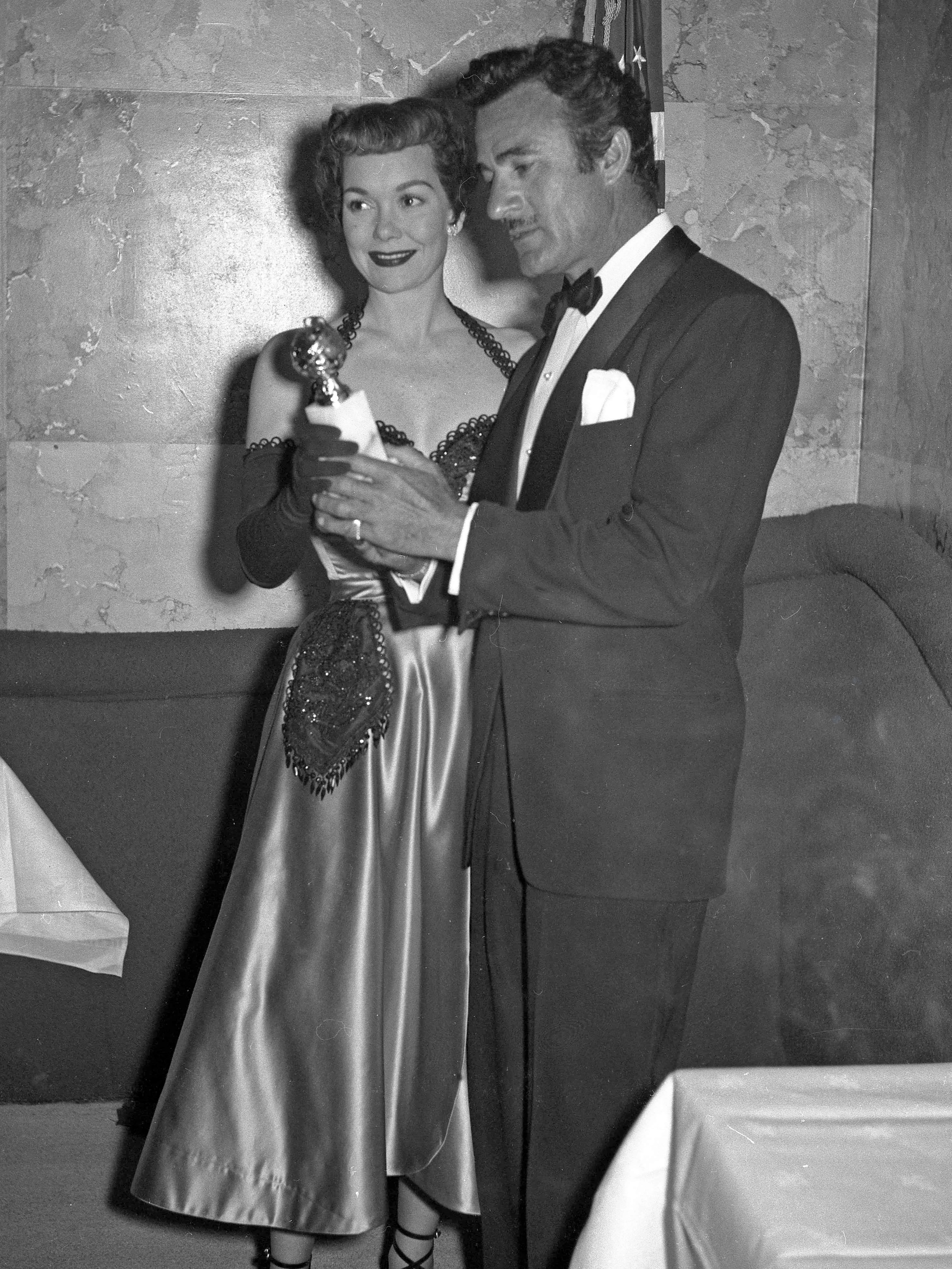 Jane Wyman and Gilbert Roland