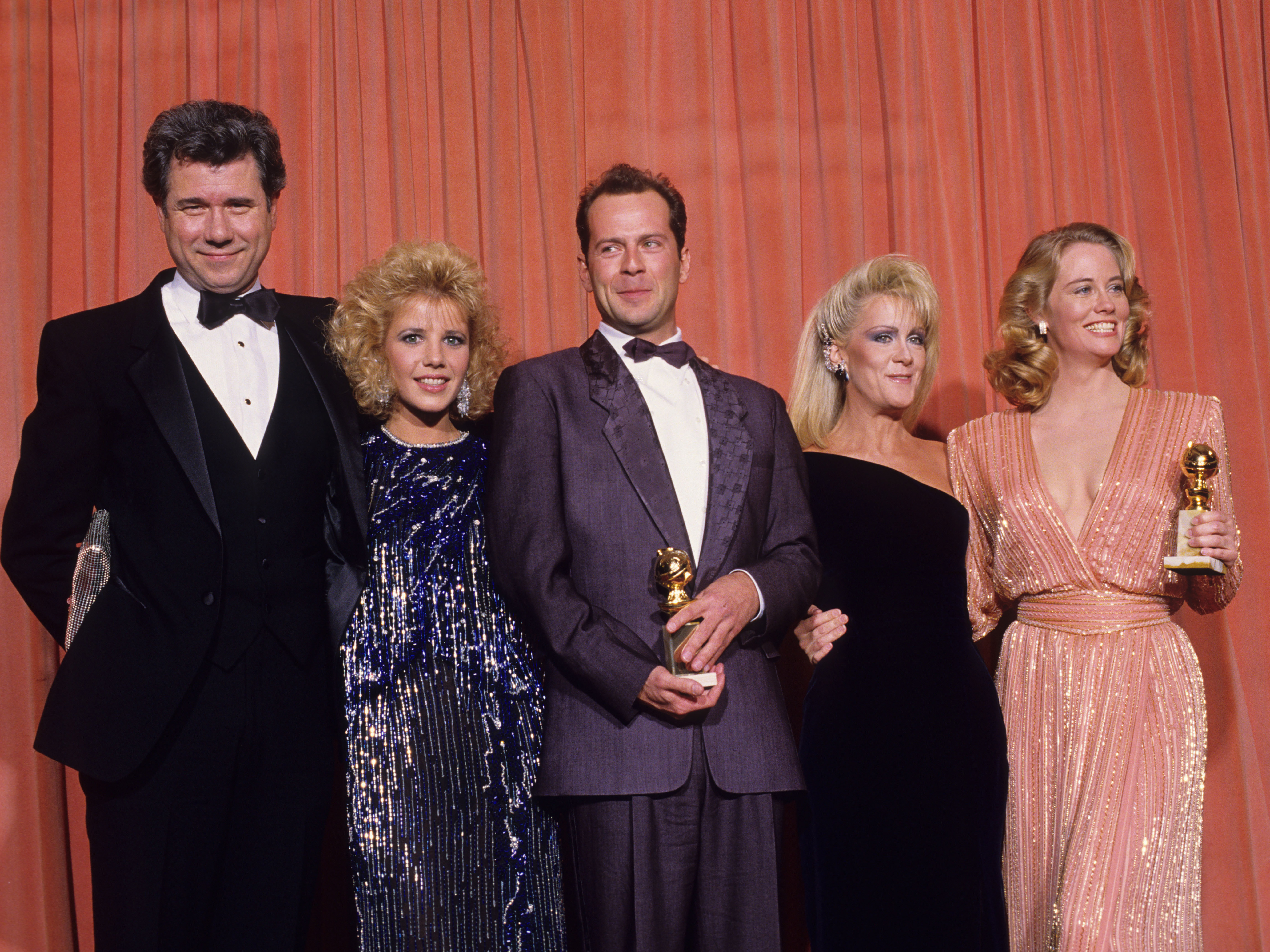 1987 Bruce Willis, Cybill Shepherd, John Larroquette, Heidi Bohay, and Joan Van Ark, 44th Golden Globes