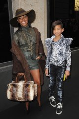 Naomi Campbell Celebrates 25 Year Career With Dolce & Gabbana: MFW S/S 2011