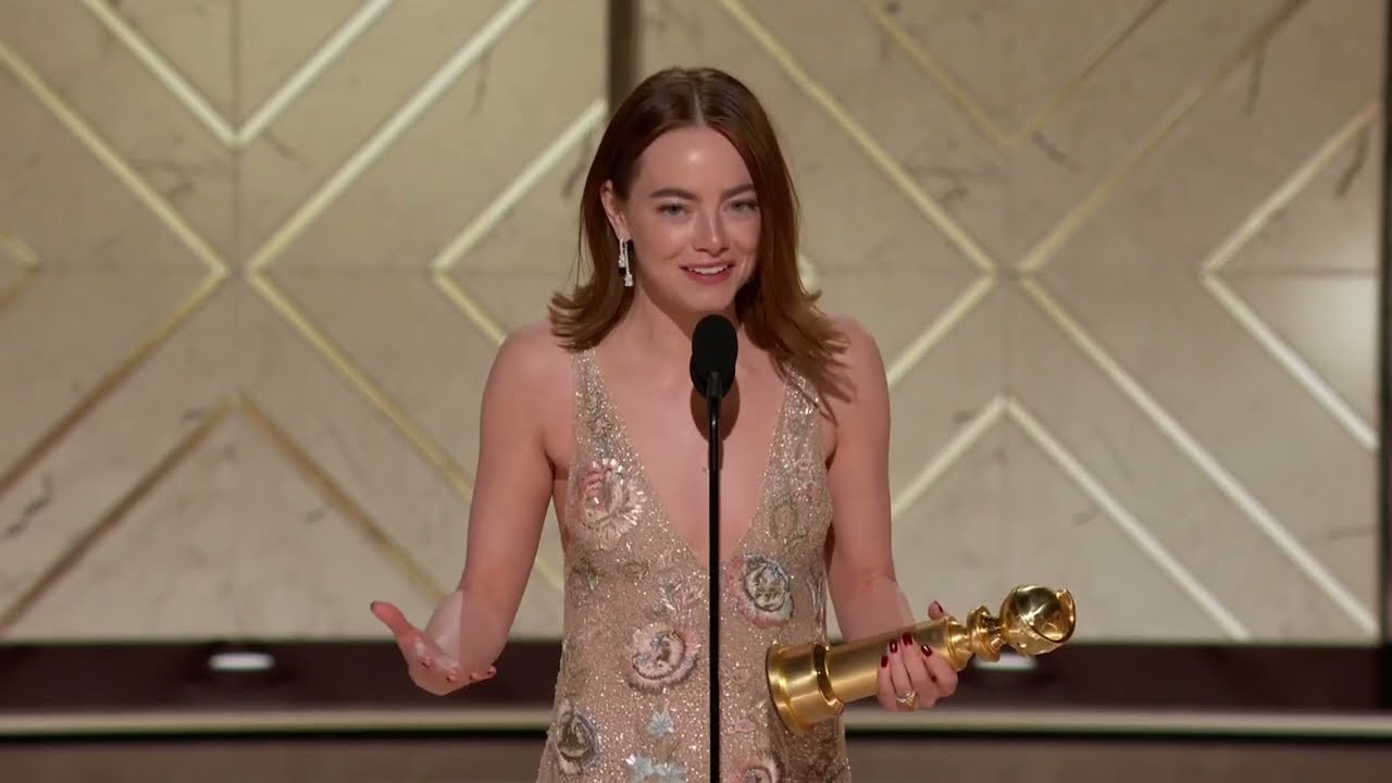 Emma Stone Wins Best Female Actor Motion Picture