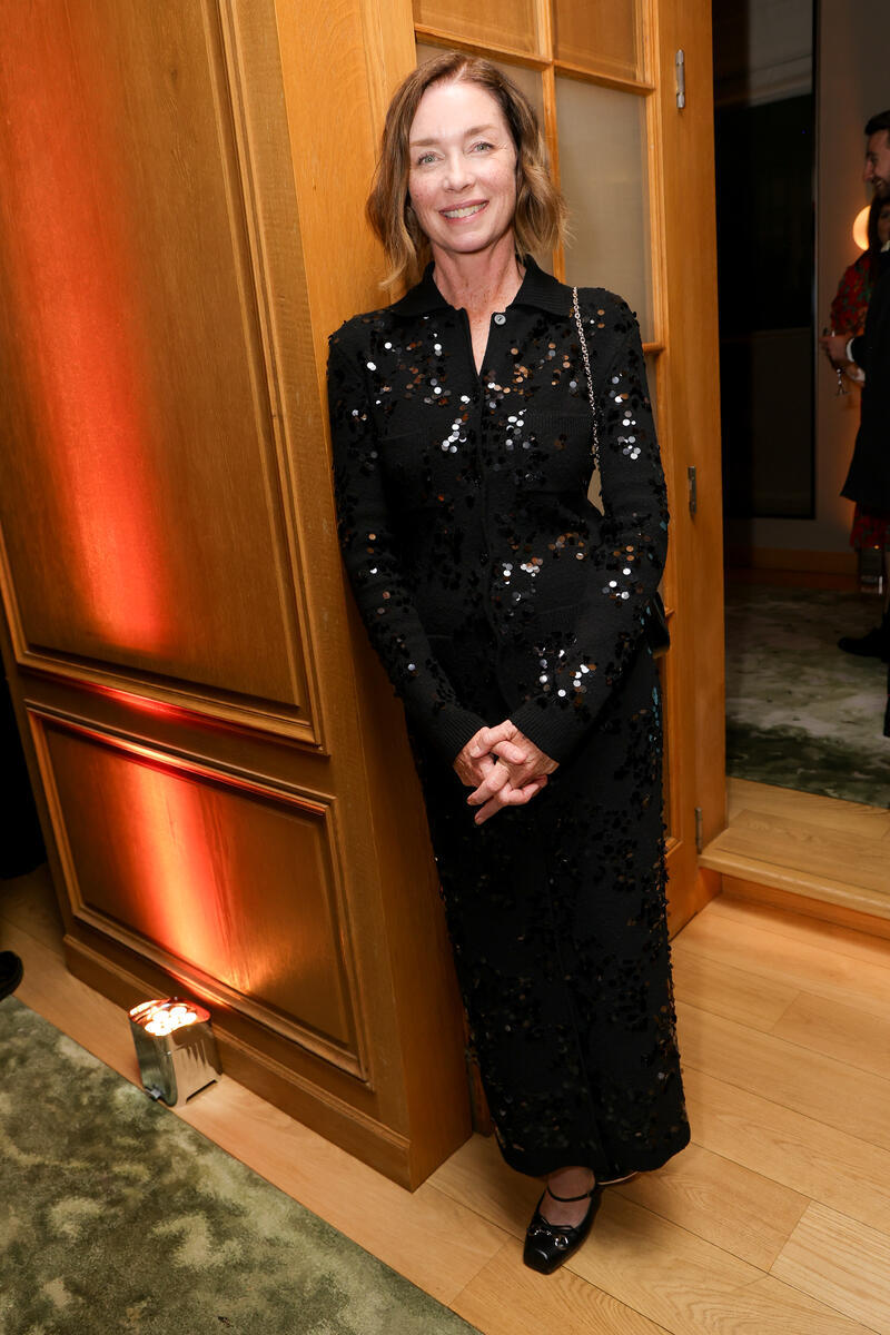 Julianne Nicholson