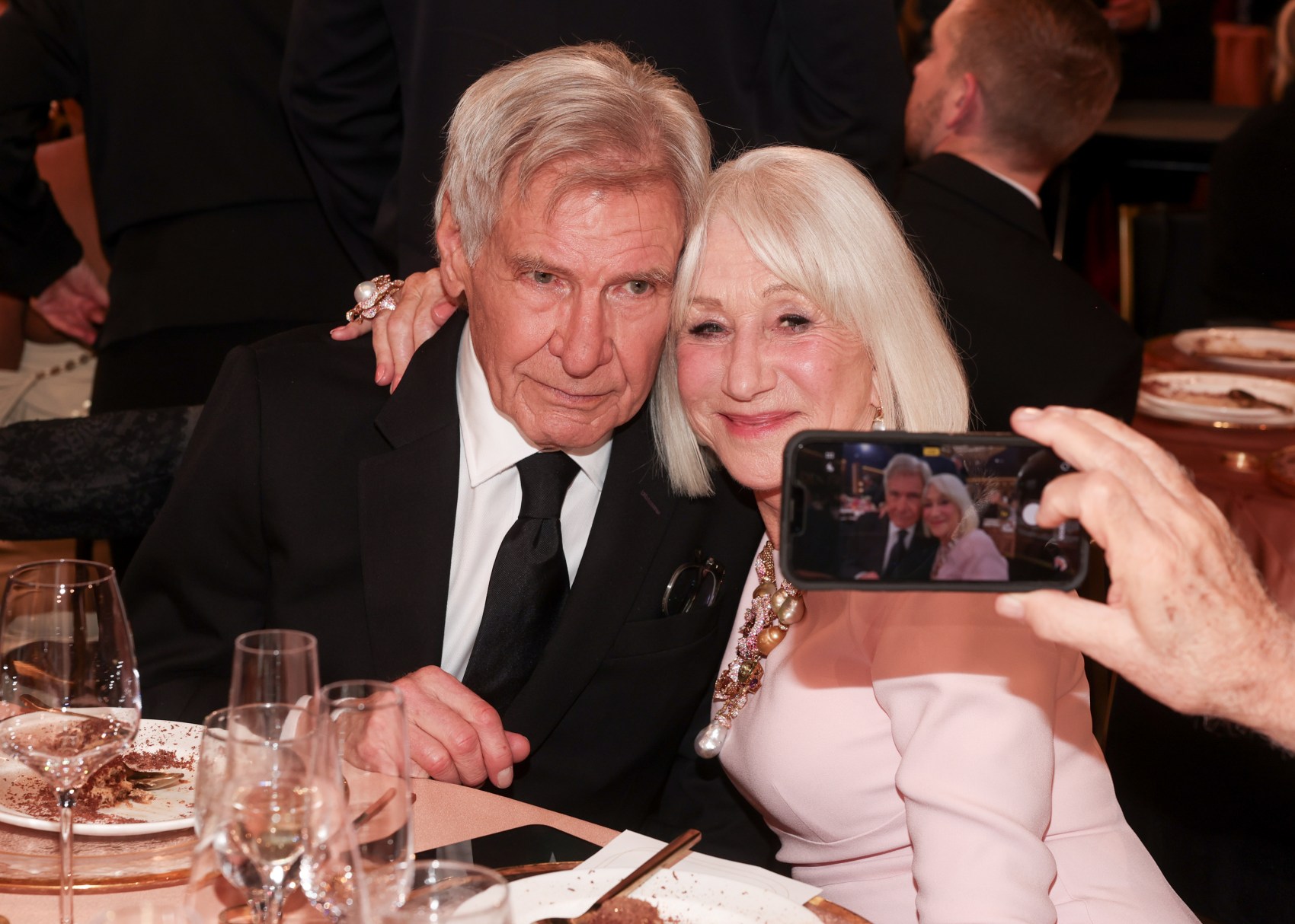 Golden Eve: The Golden Globes Honor Helen Mirren & Sarah Jessica Parker