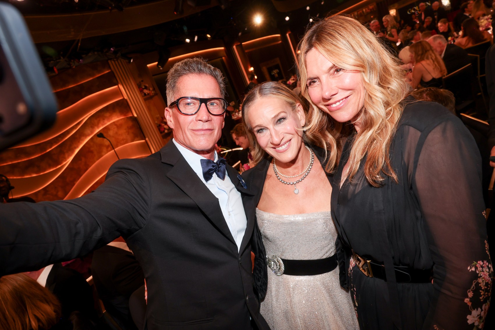 Golden Eve: The Golden Globes Honor Helen Mirren & Sarah Jessica Parker