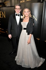 Golden Eve: The Golden Globes Honor Helen Mirren & Sarah Jessica Parker